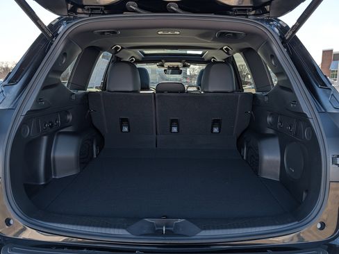 Certified 2025 Subaru Forester Sport image 18