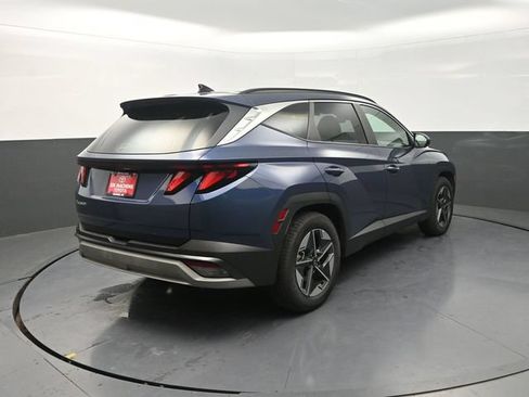 Used 2025 Hyundai Tucson SEL FWD image 8