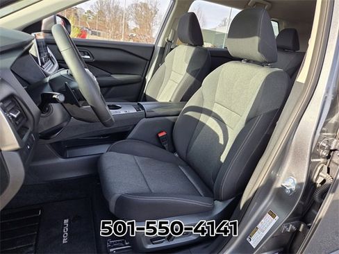 Used 2026 Nissan Rogue SV image 7