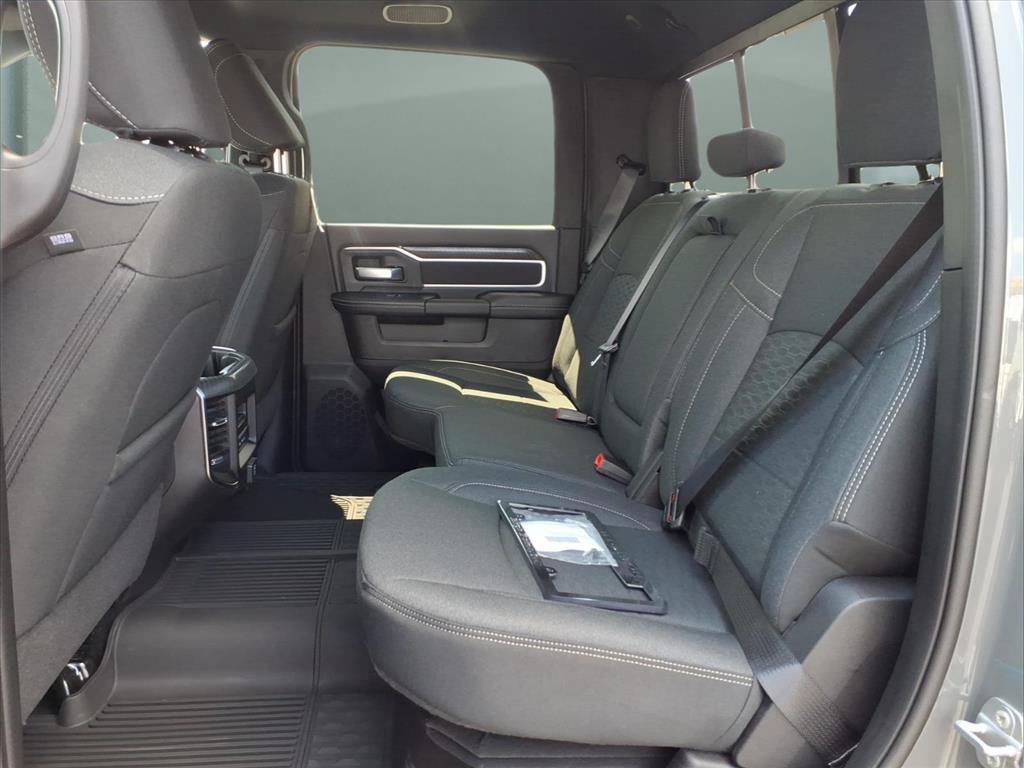 New 2026 RAM 2500 Big Horn AWD/4WD image 19