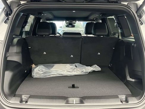 New 2026 Jeep Cherokee Limited AWD/4WD image 18