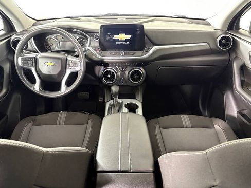 Used 2025 Chevrolet Blazer LT FWD image 36
