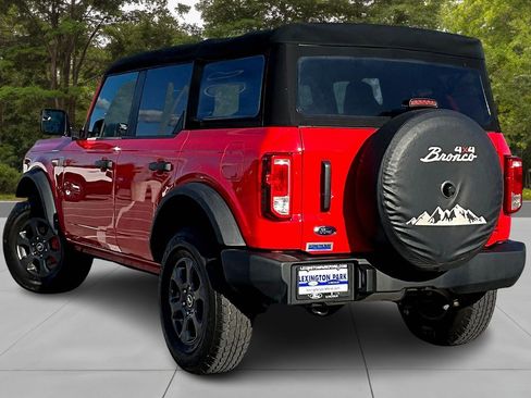 Used 2023 Ford Bronco Big Bend image 4