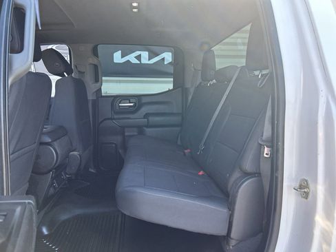 Used 2021 Chevrolet Silverado 1500 LT image 12