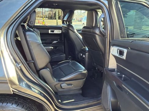 Used 2020 Ford Explorer ST w/ Premium Technology Package image 26