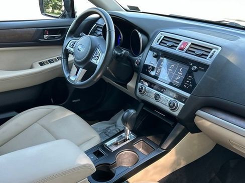 Used 2016 Subaru Outback 2.5i Limited AWD/4WD image 35