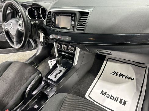 Used 2017 Mitsubishi Lancer ES AWD/4WD image 35