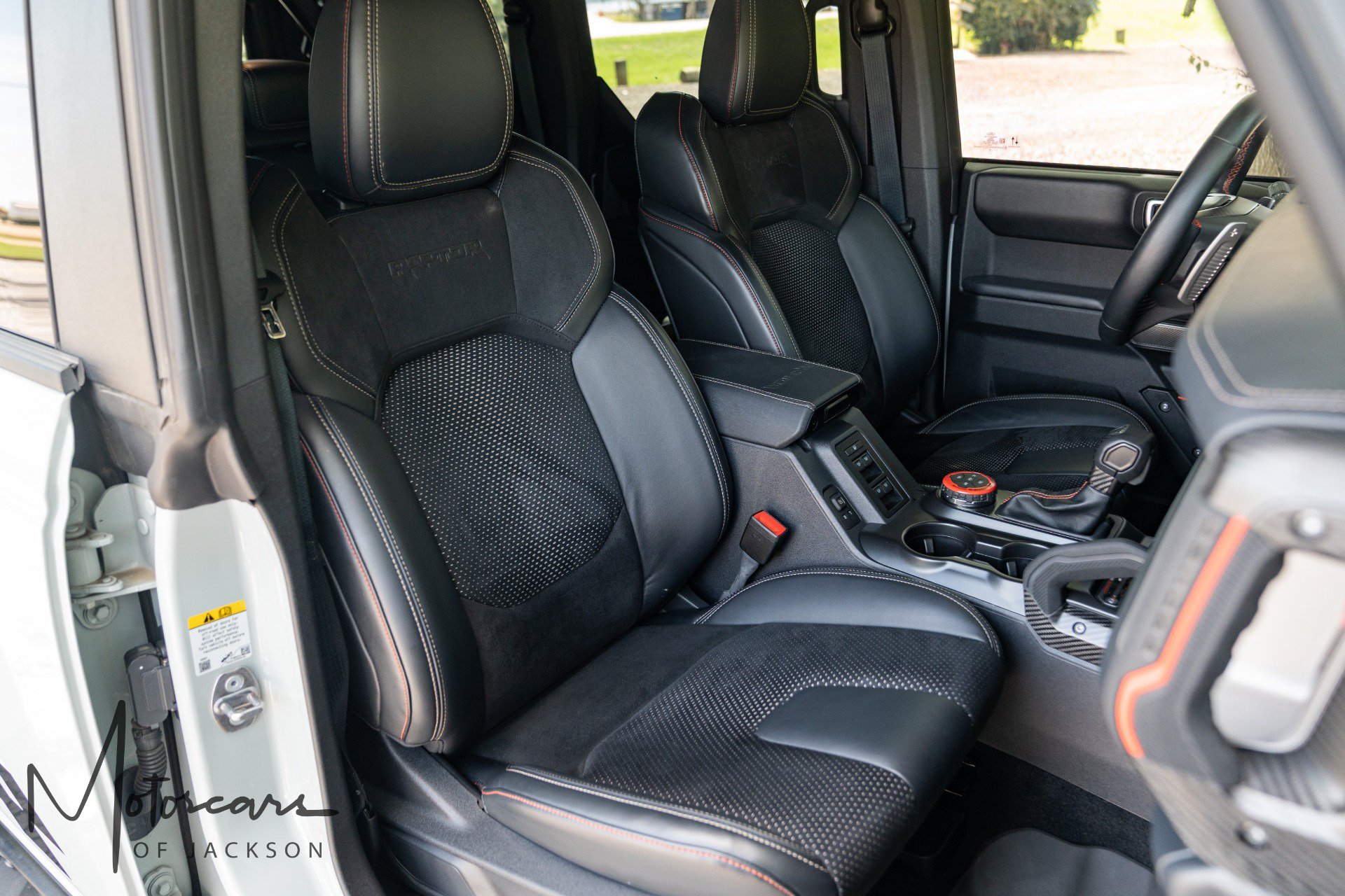 Used 2024 Ford Bronco Raptor w/ Interior Carbon Fiber Pack 6 AWD/4WD image 15
