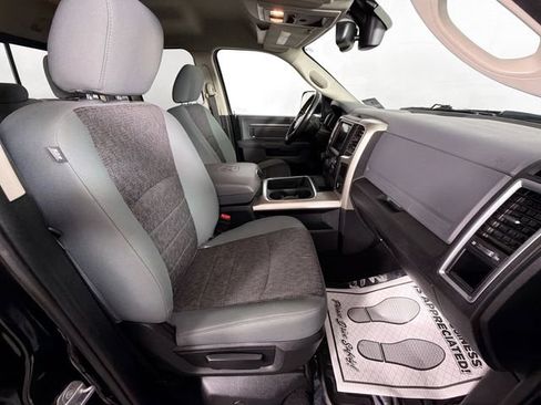 Used 2018 RAM 1500 Outdoorsman AWD/4WD image 28