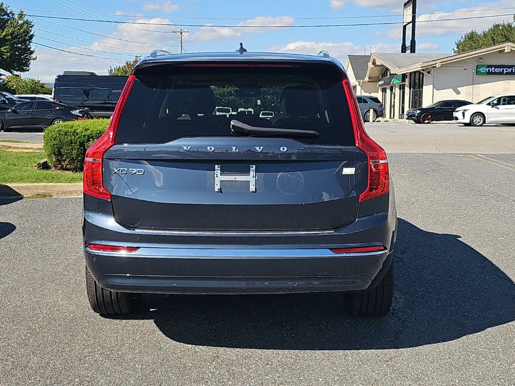 Used 2024 Volvo XC90 T8 Ultimate w/ Protection Package Premier AWD/4WD image 14