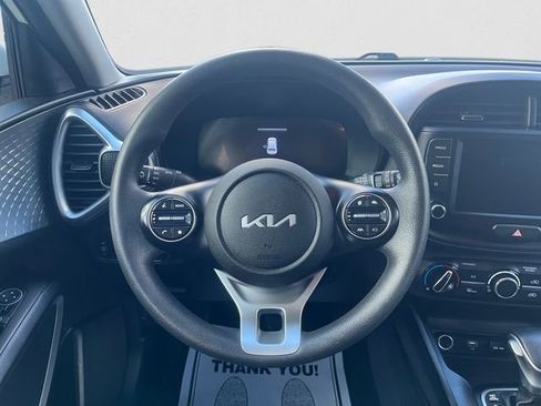 Used 2024 Kia Soul LX w/ Option Group 015 FWD image 12
