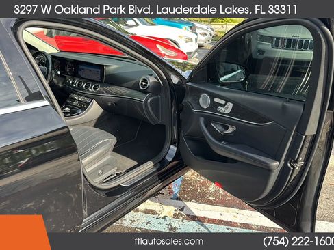 Used 2017 Mercedes-Benz E 300 4MATIC w/ Premium 1 Package image 42