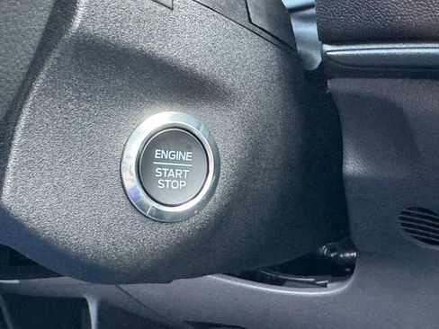 New 2026 Ford Transit 250 148 Medium Roof image 17