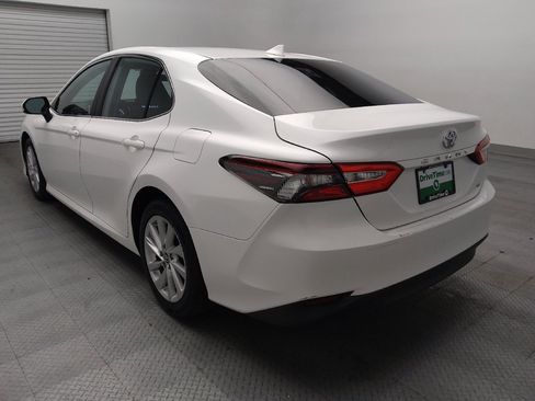 Used 2021 Toyota Camry LE w/ Carpet Mat Package (TMS) FWD image 5