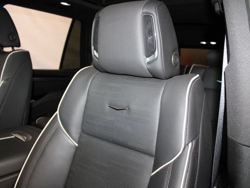 Certified 2025 Cadillac Escalade Sport w/ Touring Package AWD/4WD image 10