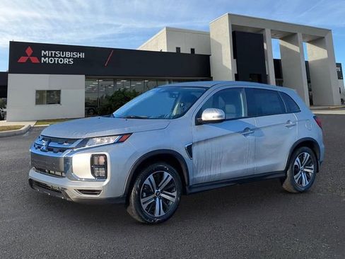 New 2025 Mitsubishi Outlander Sport SE image 1