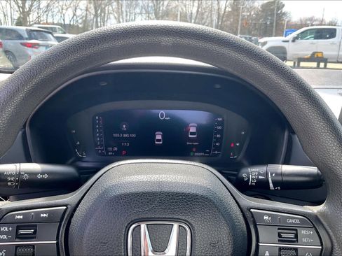 Used 2023 Honda Accord EX image 25