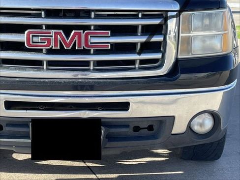 Used 2011 GMC Sierra 1500 SLE w/ Power Tech Package image 8