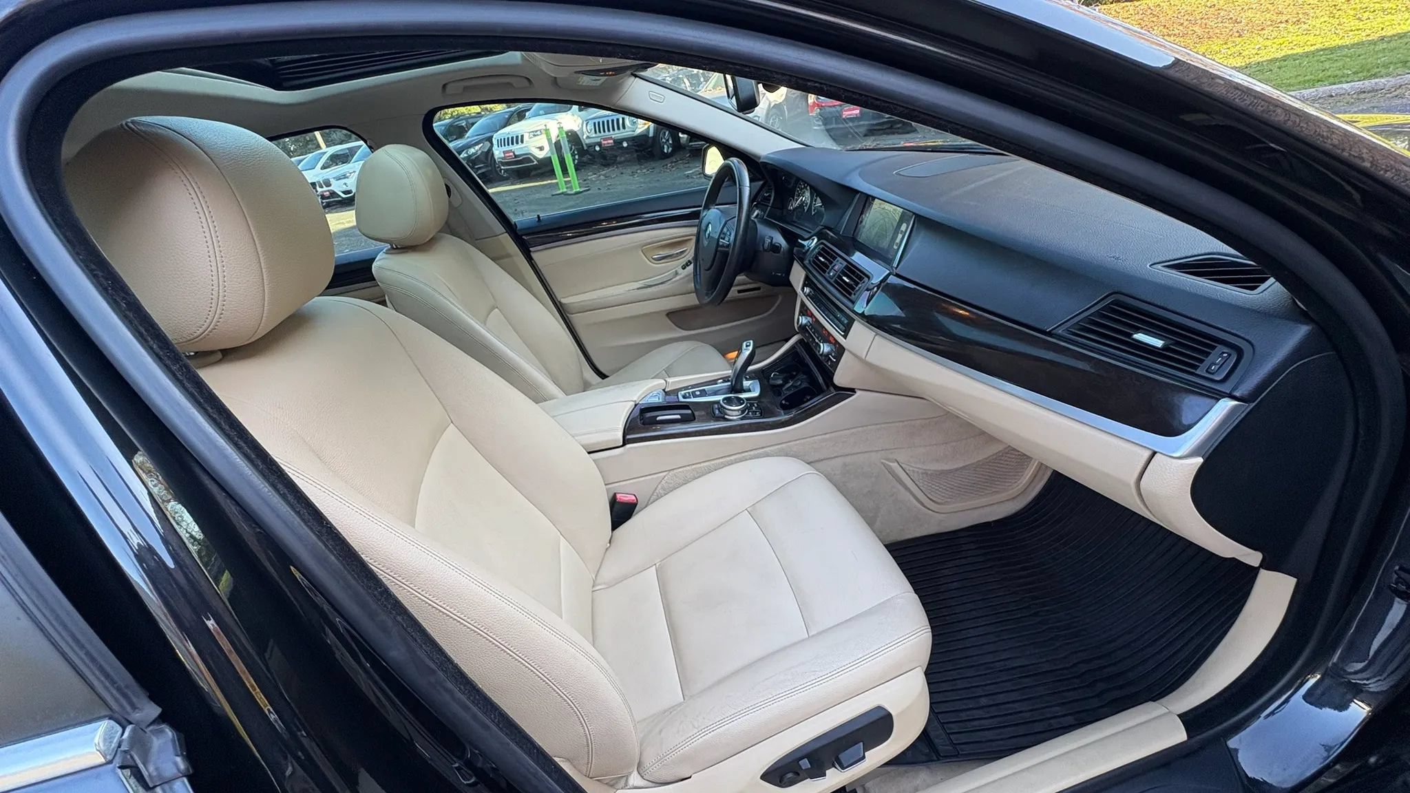 Used 2014 BMW 535i Sedan RWD image 28