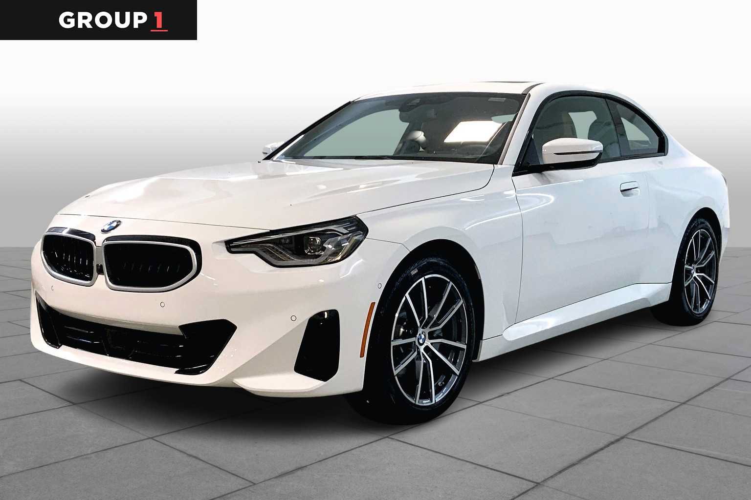 Used 2025 BMW 230i xDrive Coupe w/ Premium Package AWD/4WD image 1