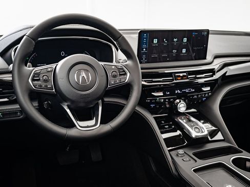 Certified 2025 Acura MDX SH-AWD w/ Advance Package image 4