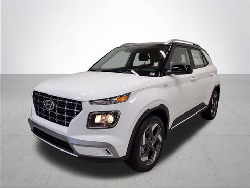 New 2026 Hyundai Venue SEL image 2