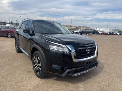 Certified 2023 Nissan Pathfinder Platinum