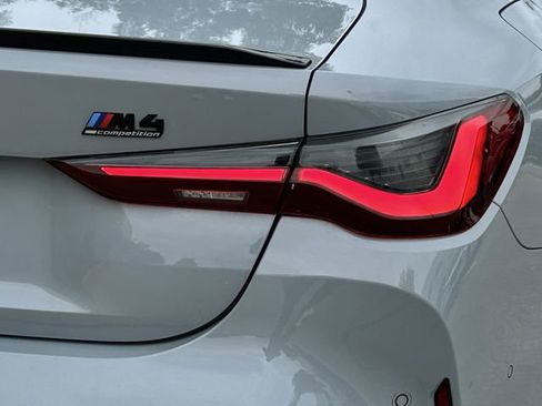 Used 2023 BMW M4 xDrive Competition w/ Executive Package AWD/4WD image 8