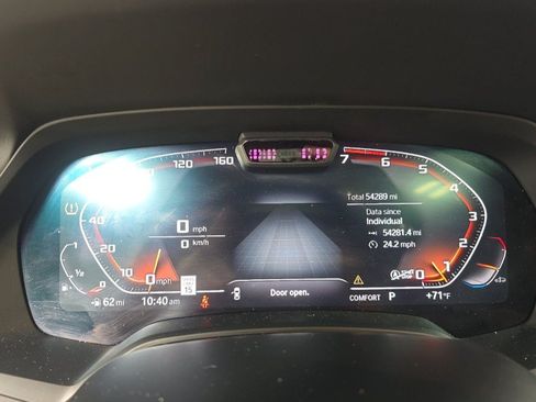 Used 2021 BMW X7 M50i w/ Dynamic Handling Package AWD/4WD image 6