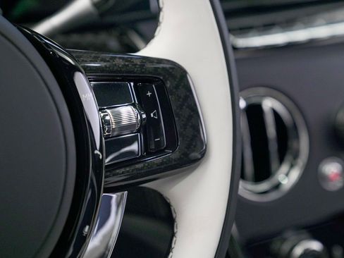 New 2026 Rolls-Royce Cullinan Black Badge image 26