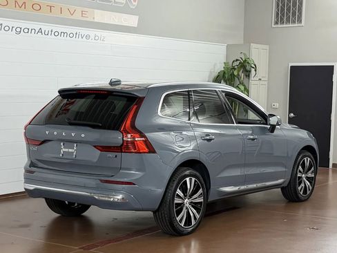 Used 2023 Volvo XC60 B5 Plus AWD/4WD image 3