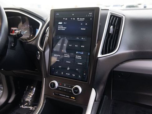 Used 2021 Ford Edge SEL image 21