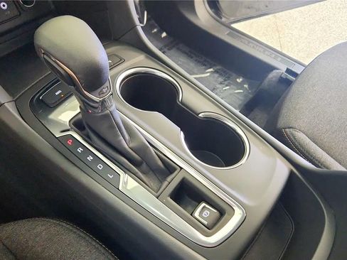 Used 2024 Chevrolet Equinox LT w/ LPO, Floor Liner Package AWD/4WD image 26