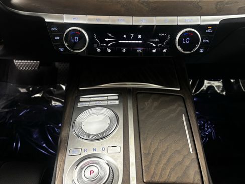 Used 2021 Genesis G80 2.5T w/ Prestige Package image 28