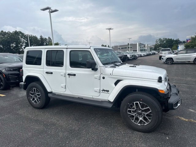 New 2025 Jeep Wrangler Unlimited Sahara w/ Safety Group AWD/4WD image 5