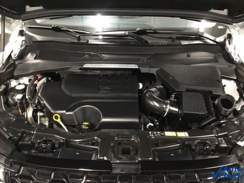 Used 2021 Land Rover Discovery Sport S image 44