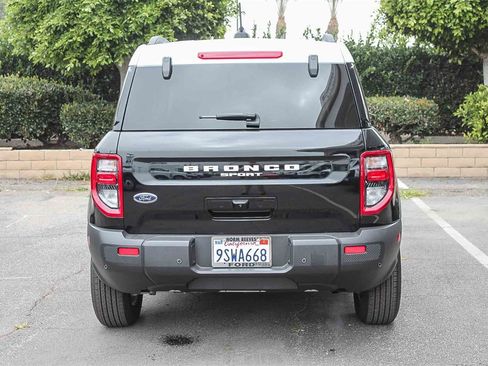 Used 2025 Ford Bronco Sport Heritage w/ Convenience Package image 8