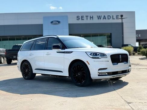 Used 2022 Lincoln Aviator Reserve w/ Equipment Group 201A RWD image 1