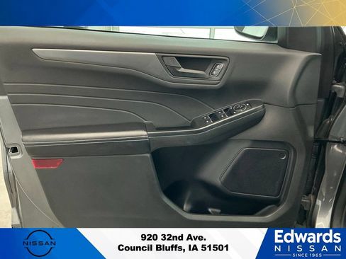 Used 2023 Ford Escape Active AWD/4WD image 19