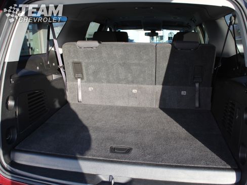 Used 2016 Chevrolet Suburban LS image 29