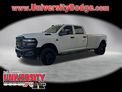 Used 2025 RAM 3500 Tradesman AWD/4WD image 1