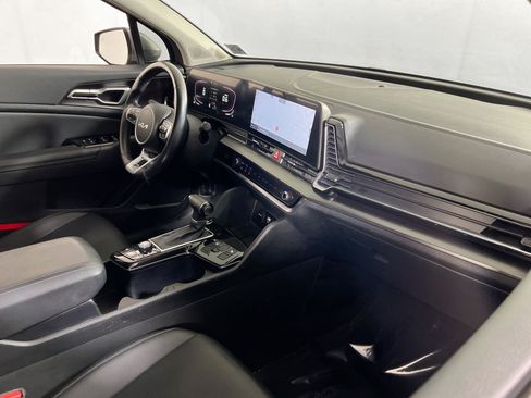 Used 2023 Kia Sportage EX FWD image 28