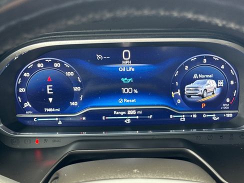 Used 2023 Chevrolet Tahoe LT w/ Luxury Package image 39