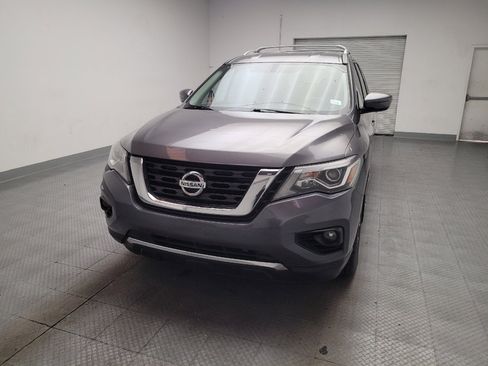 Used 2019 Nissan Pathfinder SV FWD image 15