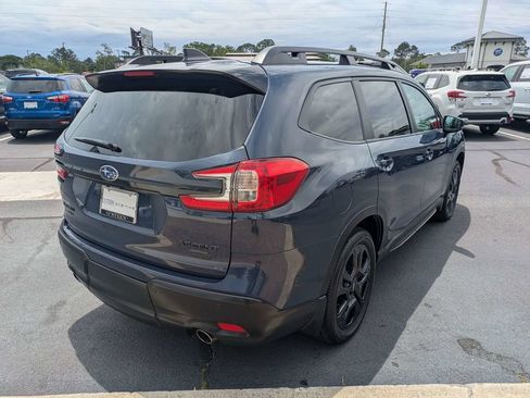 Certified 2025 Subaru Ascent Bronze Edition AWD/4WD image 5