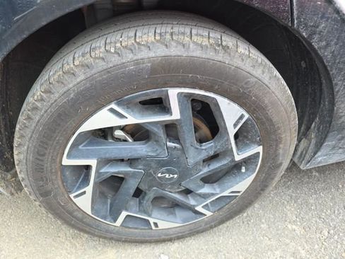 Used 2025 Kia Sportage SX image 24