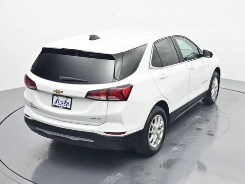 Used 2024 Chevrolet Equinox LT AWD/4WD image 32