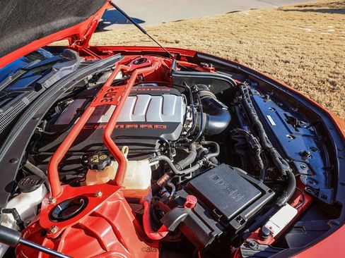 Used 2020 Chevrolet Camaro LT image 16