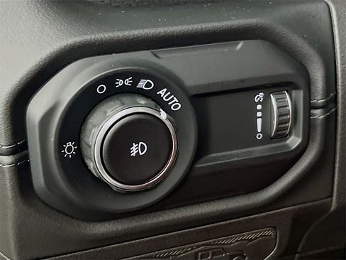 Used 2024 Jeep Wrangler Unlimited Rubicon 392 image 10