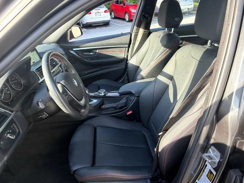 Used 2018 BMW 330i xDrive Sedan AWD/4WD image 10